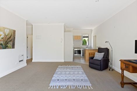 Photo of property in 21 Penwood Close, East Tamaki Heights, Auckland, 2016