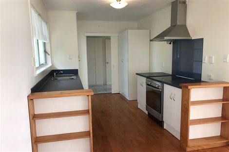 Photo of property in 14 Mchardy Place, Glenfield, Auckland, 0627