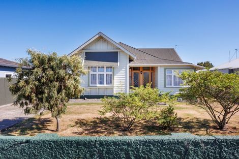Photo of property in 93 Featherston Street, Takaro, Palmerston North, 4412