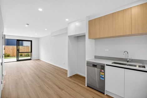 Photo of property in 3/85 Jaemont Avenue, Te Atatu South, Auckland, 0610