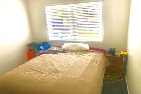 Photo of property in 40 Pooks Road, Ranui, Auckland, 0612