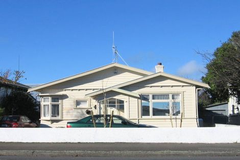 Photo of property in 86 Featherston Street, Takaro, Palmerston North, 4412