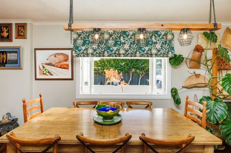 Photo of property in 35 Collingwood Street, Hokowhitu, Palmerston North, 4410
