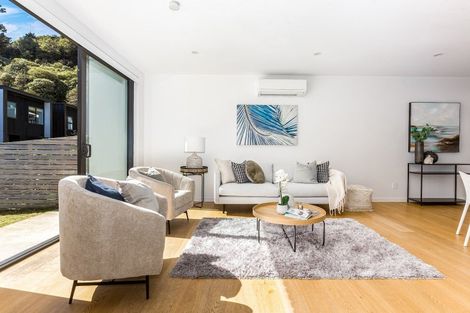 Photo of property in 24 Rua Kai Way, Brooklyn, Wellington, 6021
