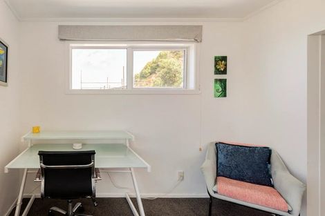 Photo of property in 146a The Esplanade, Houghton Bay, Wellington, 6023