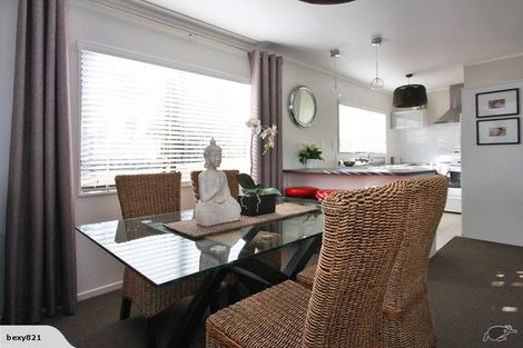 Photo of property in 34b Enderby Drive, Te Atatu Peninsula, Auckland, 0610