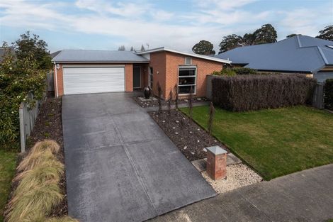 Photo of property in 28 Wagner Crescent, Northwood, Christchurch, 8051