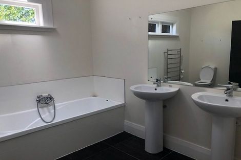 Photo of property in 40 Main Street, Greytown, 5712