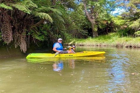 Photo of property in 43 Kent Terrace, Riverhead, 0820