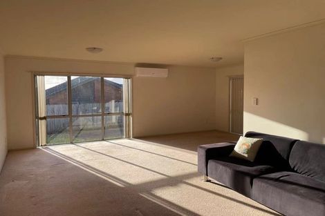 Photo of property in 3 Franheim Crescent, Orewa, 0931