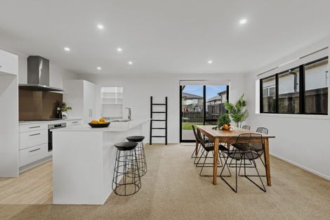 Photo of property in 21 Kuihi Street, Poike, Tauranga, 3112