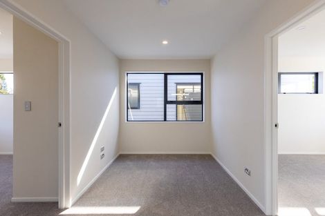 Photo of property in 6d Kaweka Street, New Lynn, Auckland, 0600