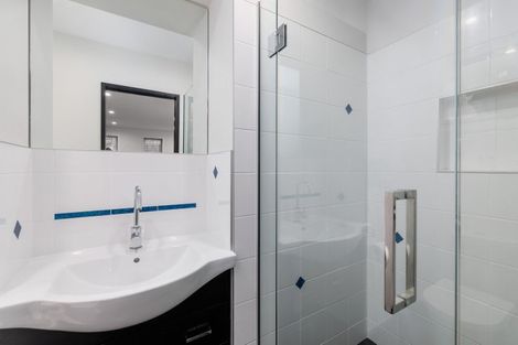 Photo of property in 5 Emerson Crescent, Diamond Harbour,  8971