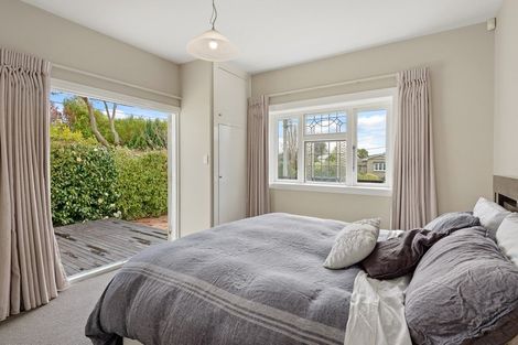 Photo of property in 16 Riverview Street, Beckenham, Christchurch, 8023