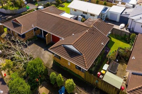 Photo of property in 2/18 Milton Road, Orewa, 0931