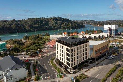 Photo of property in 306/2 Launch Road, Hobsonville, Auckland, 0616