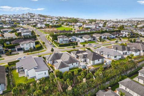 Photo of property in 15 Flavell Drive, Orewa, 0931