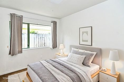 Photo of property in 128a Gloucester Road, Manurewa, Auckland, 2102