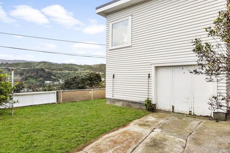 Photo of property in 6 Carlisle Street, Island Bay, Wellington, 6023