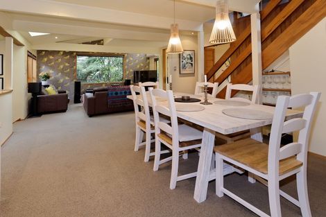 Photo of property in 3 Inaka Place, Titirangi, Auckland, 0604