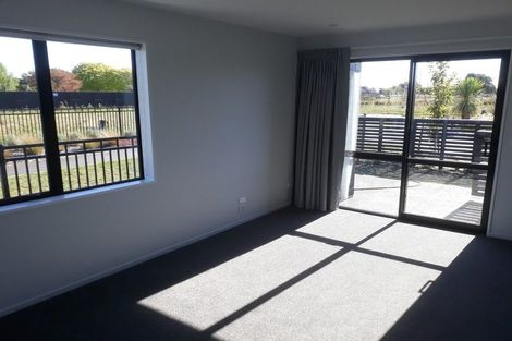 Photo of property in 31 Piripiri Place, Broomfield, Christchurch, 8042