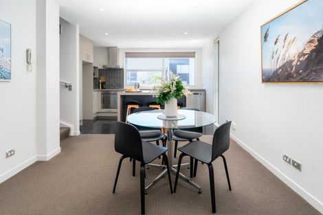 Photo of property in Altar Apartments, 52/120u Rintoul Street, Newtown, Wellington, 6021