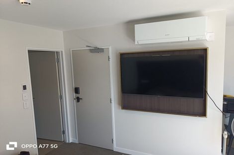 Photo of property in Proximity Apartment Hotel, 804/172u Thorndon Quay, Pipitea, Wellington, 6011