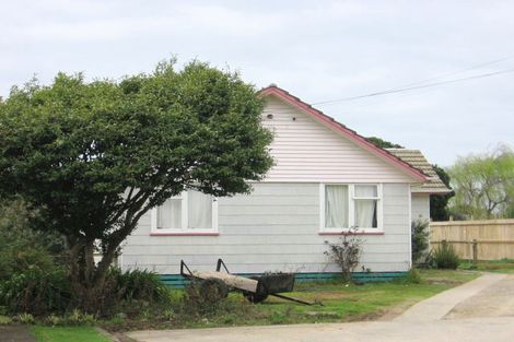 Photo of property in 5 Dunbar Street, Levin, 5510