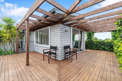 Photo of property in 6 Charles Crescent, Beerescourt, Hamilton, 3200