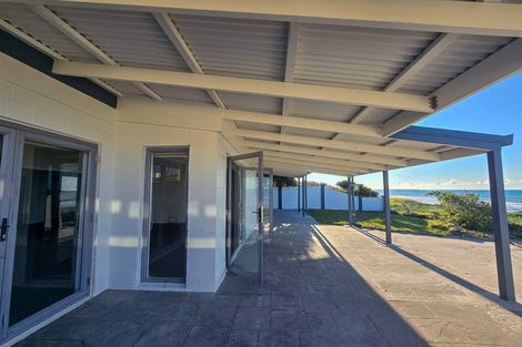 Photo of property in 233 Pukehina Parade, Pukehina, 3189