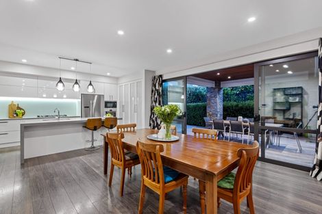 Photo of property in 15 Javelin Close, Gulf Harbour, Whangaparaoa, 0930