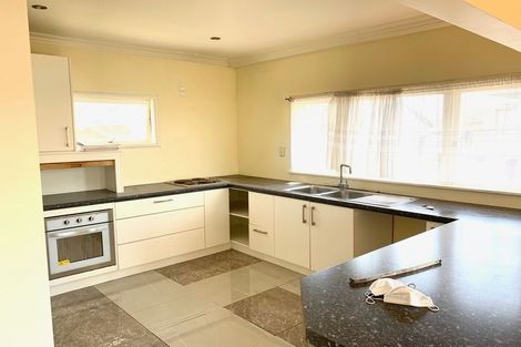 Photo of property in 80 East Tamaki Road, Papatoetoe, Auckland, 2025