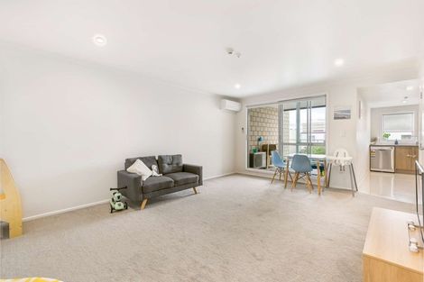Photo of property in 7u3 Vialou Street, Hamilton Central, Hamilton, 3204