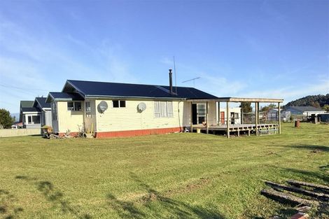 Photo of property in 30 Brodie Street, Blackball, 7804
