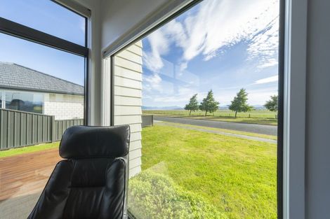 Photo of property in 43 South Arm Drive, Te Anau, 9600