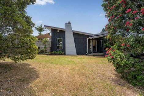 Photo of property in 123 Puriri Place, Matarangi, Whitianga, 3592