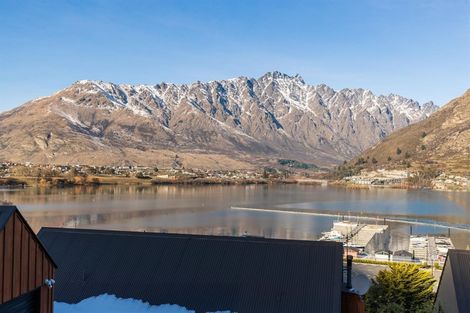 Photo of property in Marina Village, 10/10 Marina Drive, Frankton, Queenstown, 9300