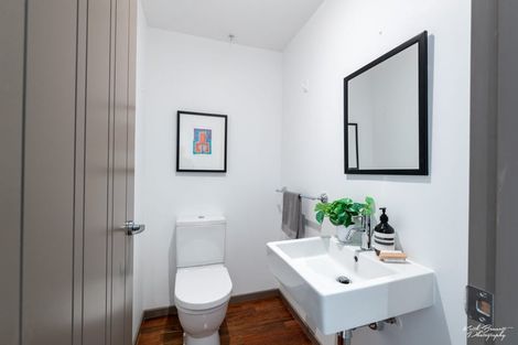 Photo of property in 3b/22 Telford Terrace, Oriental Bay, Wellington, 6011