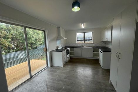 Photo of property in 79 Ngatai Street, Manaia, 4612