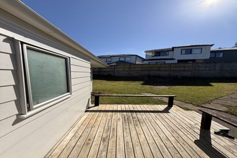 Photo of property in 158 Aviemore Drive, Highland Park, Auckland, 2010
