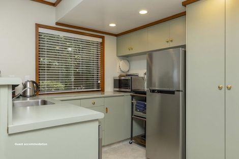 Photo of property in 39 Wakeman Road, Acacia Bay, Taupo, 3330