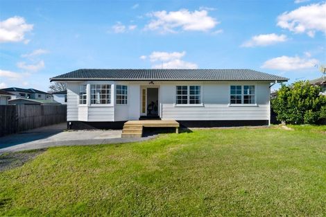 Photo of property in 14 John Walker Drive, Manurewa, Auckland, 2102
