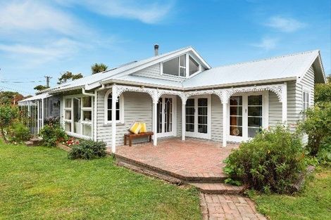 Photo of property in 22 Koromiko Street, Saint Martins, Christchurch, 8022