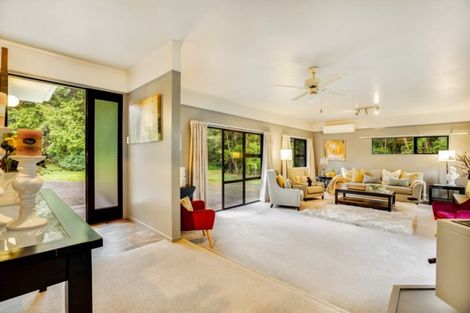 Photo of property in 18 Konini Road, Titirangi, Auckland, 0604