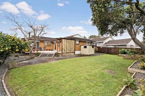 Photo of property in 151 Prince Regent Drive, Farm Cove, Auckland, 2012