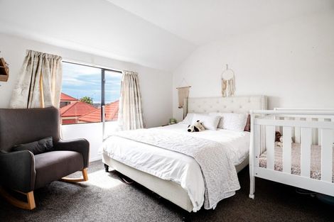 Photo of property in 42 Stanmore Road, Phillipstown, Christchurch, 8011