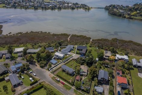 Photo of property in 117 Pepe Road, Tairua, 3508