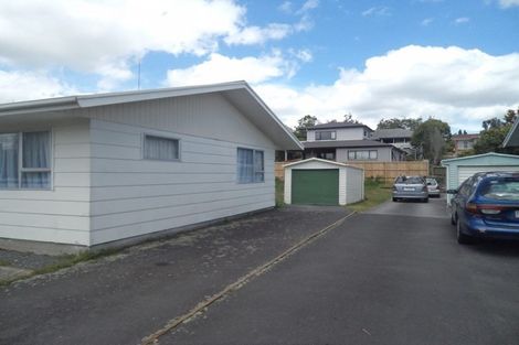 Photo of property in 8u2 Holloway Place, Forest Lake, Hamilton, 3200