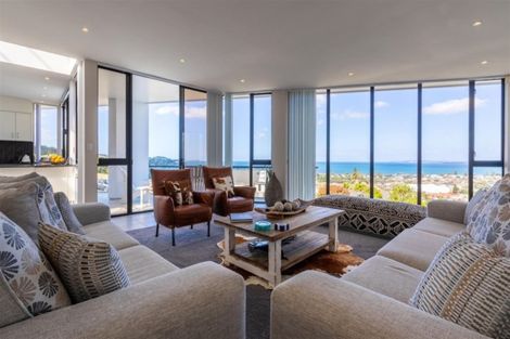 Photo of property in 114 West Hoe Heights, Orewa, 0931
