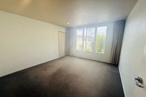 Photo of property in 17 Pounamu Avenue, Greenhithe, Auckland, 0632